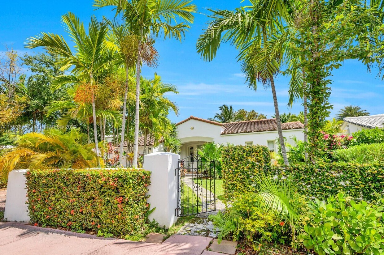 Foto principal - 5429 Alton Rd