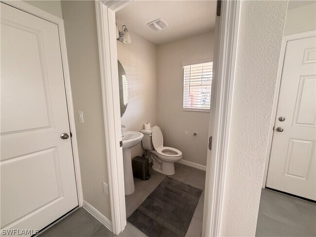 Foto del edificio - 15010 Caspian Tern Ct