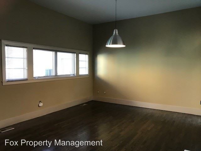 Foto del edificio - 734 Tenacity Dr