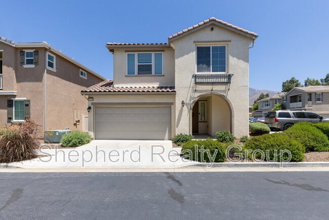 Building Photo - 28468 Sunflower St
