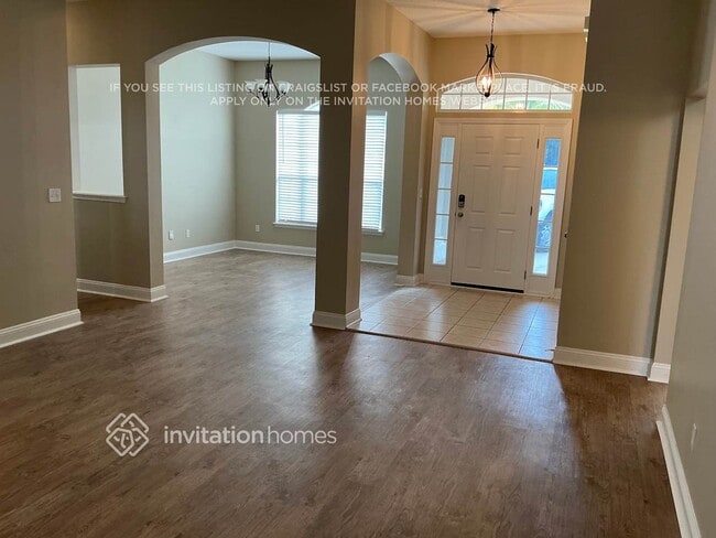 Building Photo - 9503 Woodleigh Mill Dr