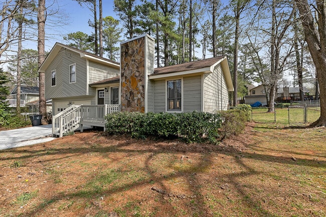 Photo - 614 Mephisto Cir House