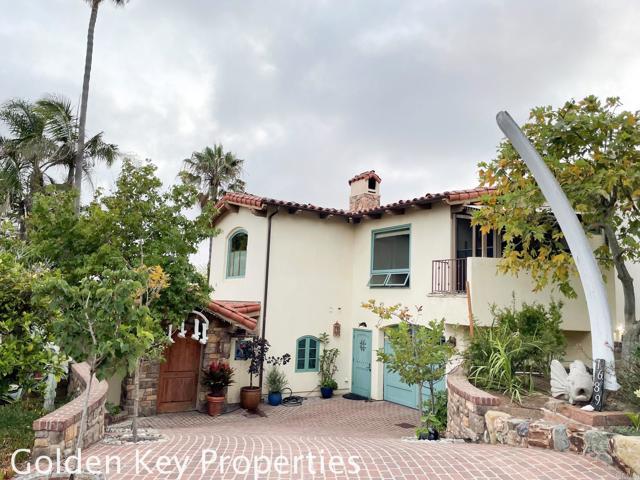 Building Photo - 1689 San Elijo Ave