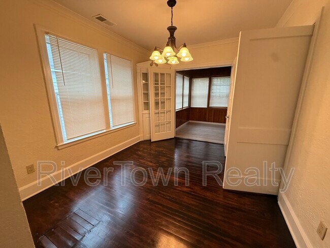 Building Photo - 1026 Stonewall St