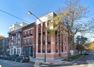 Building Photo - 1401 W Altgeld St
