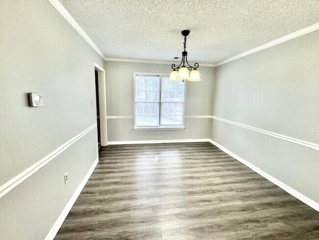Foto del edificio - Available Now! 3-bedroom 2.5 bath home 1,8...