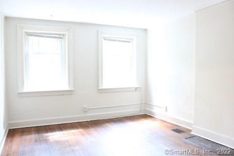 Foto del edificio - 151 Bradley St