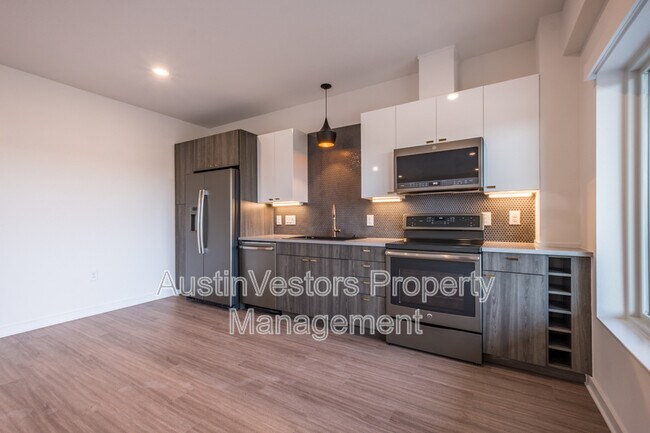 Foto del edificio - 4361 S Congress Ave