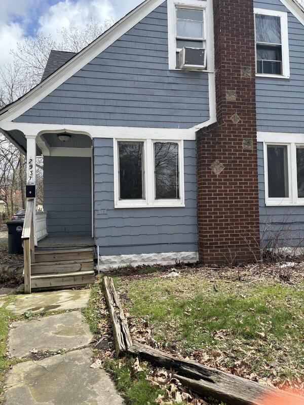 Foto principal - 2931 East 112th Street - 1