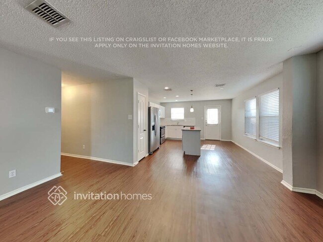 Foto del edificio - 13768 Canyon Ranch Rd