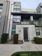 Building Photo - 11055 Wander Dr