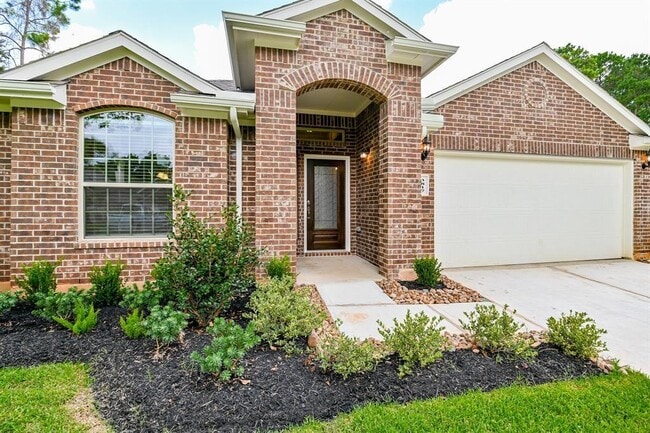 Building Photo - 3817 Breckenridge Dr