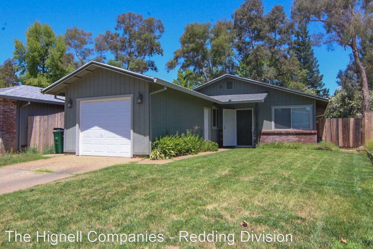 2 br, 1 bath House 2776 Ceres Ave. House Rental in Chico, CA