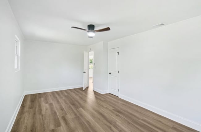 Foto del edificio - 290 Derby St