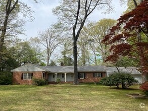 Building Photo - 1037 Capitol Landing Rd