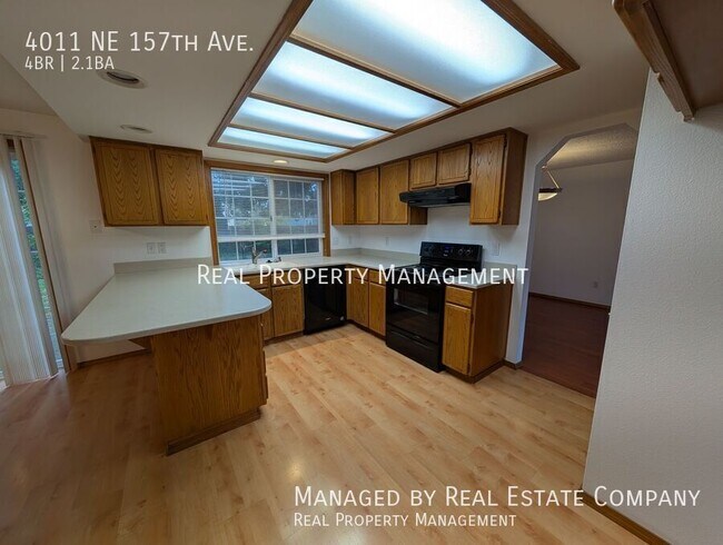 Foto del edificio - 4011 NE 157th Ave