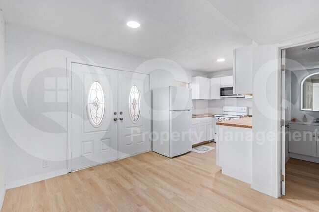Foto del edificio - 3526 W Dunlap Ave