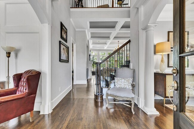 Foto del edificio - 12 Medalist Ct