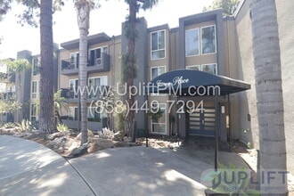 Building Photo - 4860 Rolando Ct