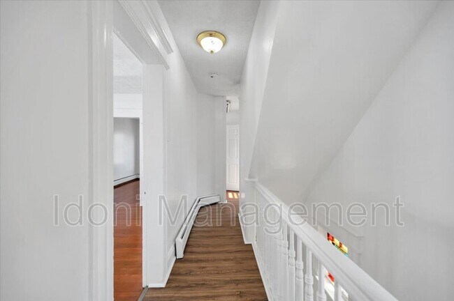 Foto del edificio - 200 Ogden St