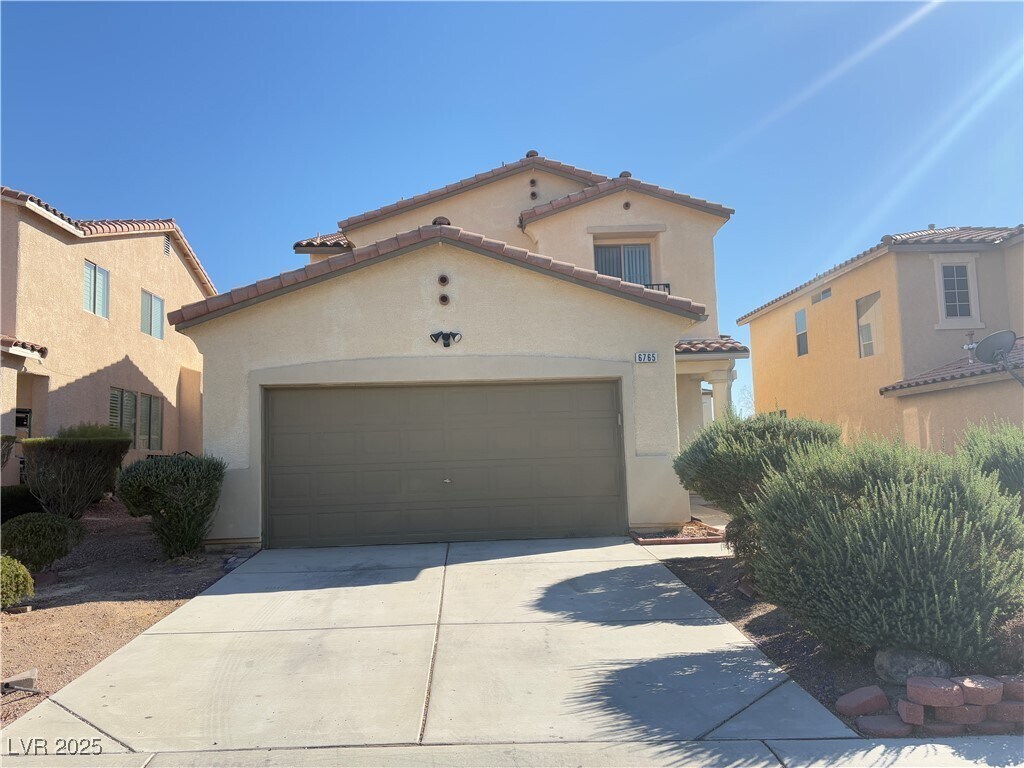 Foto principal - 6765 Upland Heights Ave