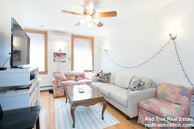 Photo - 89 Myrtle St Apartment