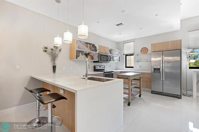 Foto del edificio - 454 SE 1st Cir