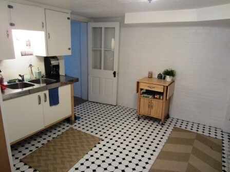 Primary Photo - 135 F St