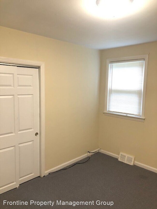 Building Photo - 3 br, 1 bath House - 10 Gail Rd