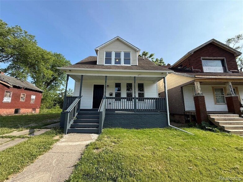 Foto principal - 13932 Young St