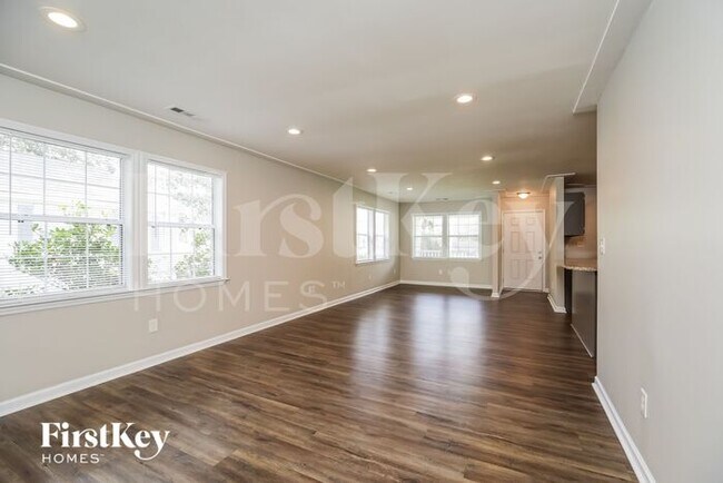 Foto del edificio - 5531 Buskirk Ave