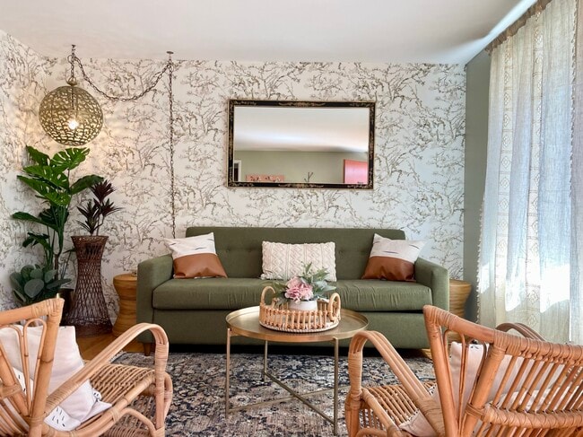 Foto del edificio - 4324 3rd Ave NW