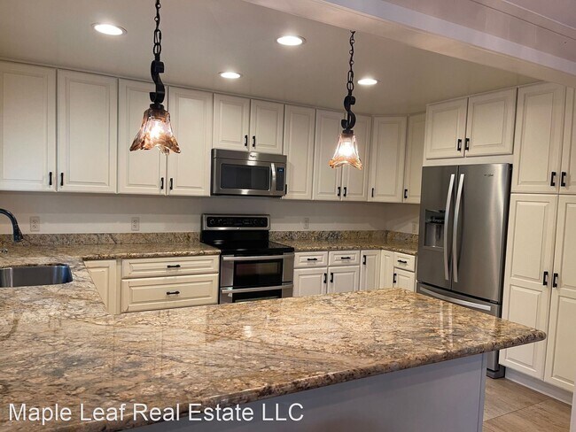 Foto del edificio - 3 br, 2.5 bath House - 8817 NE 124th Street