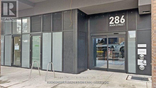 Building Photo - 286 Main St