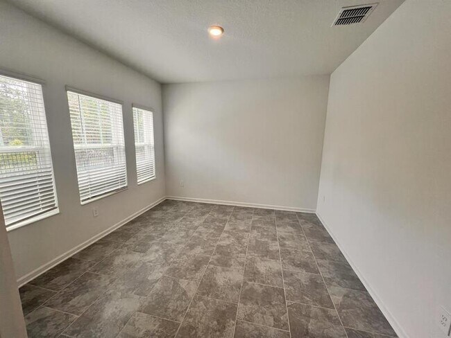 Foto del edificio - 6442 Pine Warbler Wy