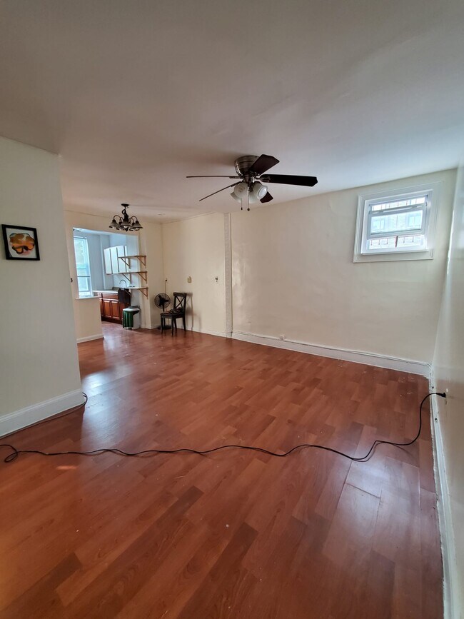 Foto del edificio - 558 19th St