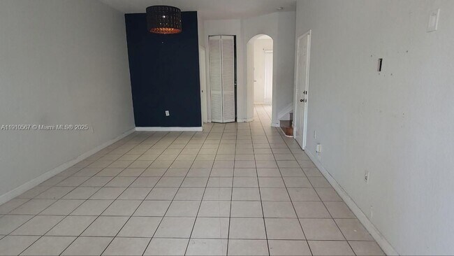 Building Photo - 12874 SW 132nd Terrace