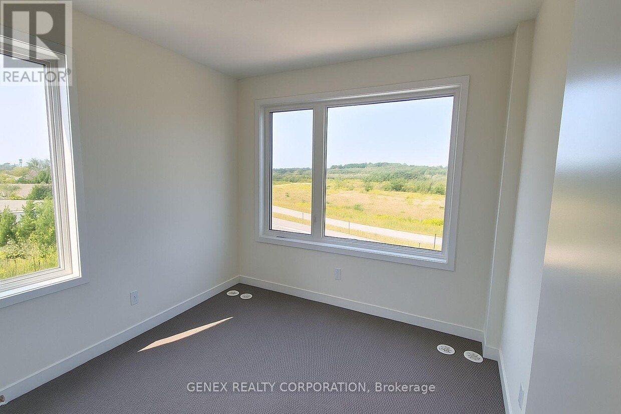 Building Photo - 160 Densmore Rd