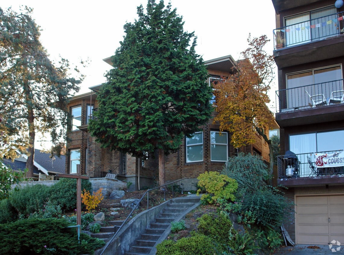 Primary Photo - 1519 5th Ave N