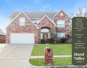 Building Photo - 820 N Willow Ave