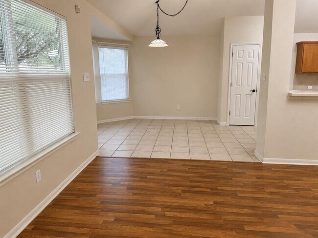 Foto del edificio - 2206 Bakers Way