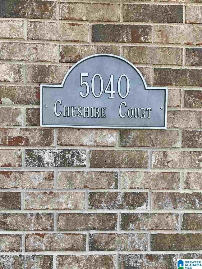 Foto del edificio - 5040 Cheshire Ct