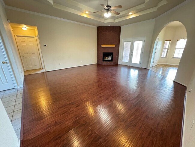 Foto del edificio - 4204 Boots Dr