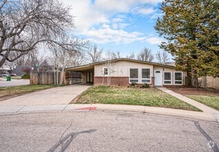 Building Photo - 1320 Westward Dr
