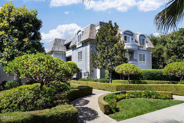 Foto principal - 521 S Orange Grove Blvd