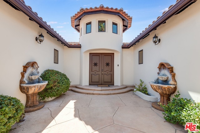 Building Photo - 5663 Jumilla Ave