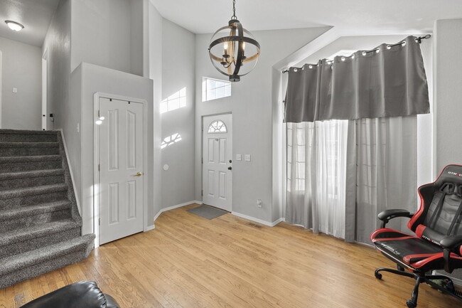 Building Photo - 7038 Ancestra Dr