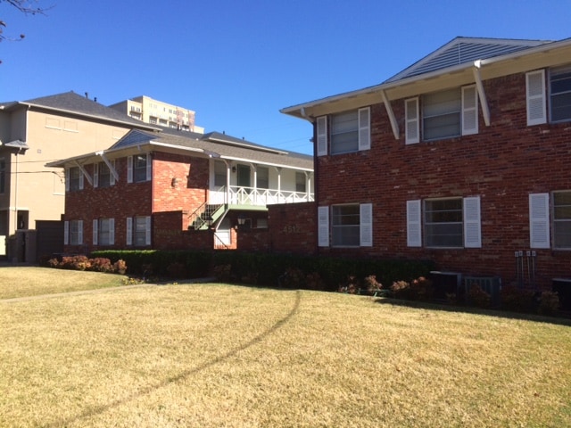 Primary Photo - 4512 Abbott Ave