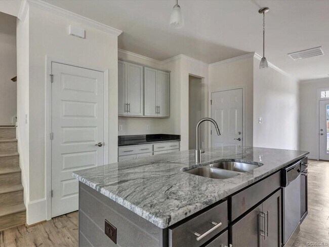 Building Photo - 10853 Ashton Poole Plz