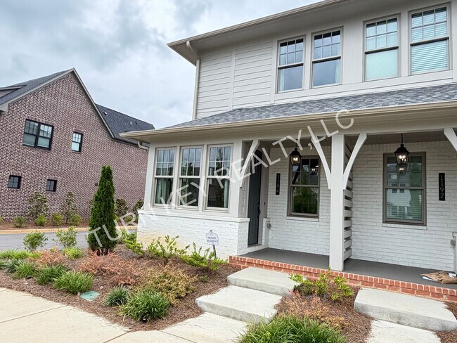Building Photo - Townhouse for Rent in Hoover